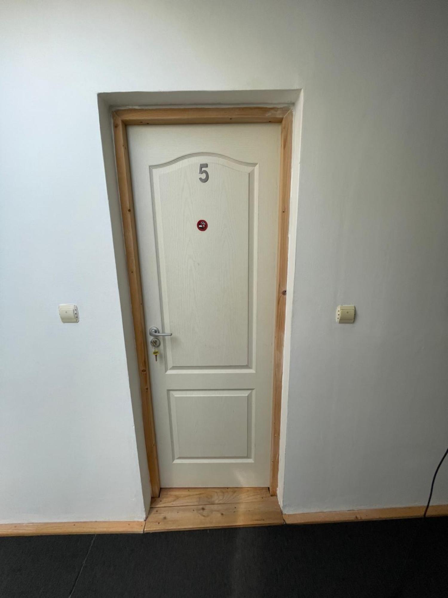 Casa Trandafirilor Ξενοδοχείο Τουλσέα Εξωτερικό φωτογραφία