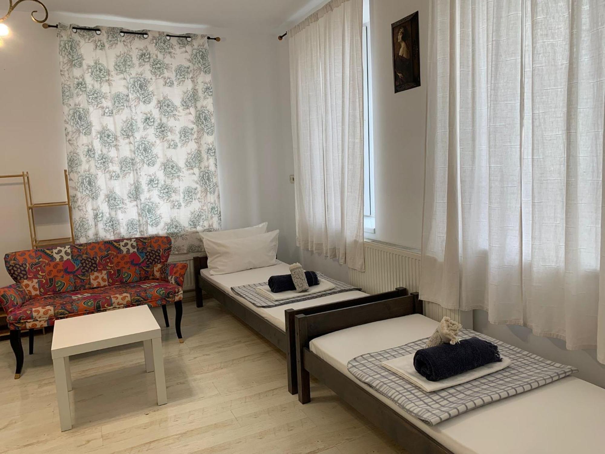 Casa Trandafirilor Ξενοδοχείο Τουλσέα Εξωτερικό φωτογραφία