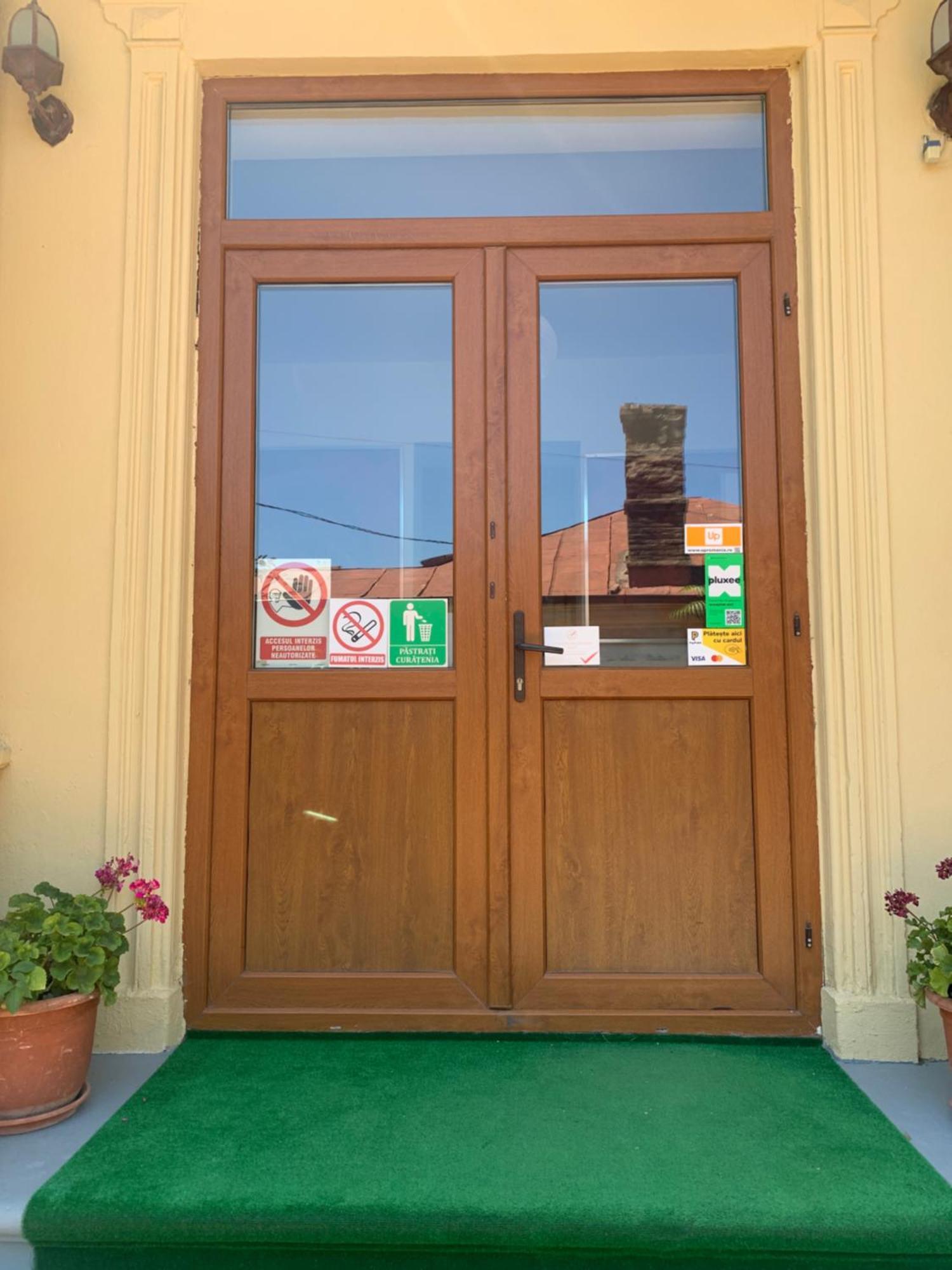 Casa Trandafirilor Ξενοδοχείο Τουλσέα Εξωτερικό φωτογραφία